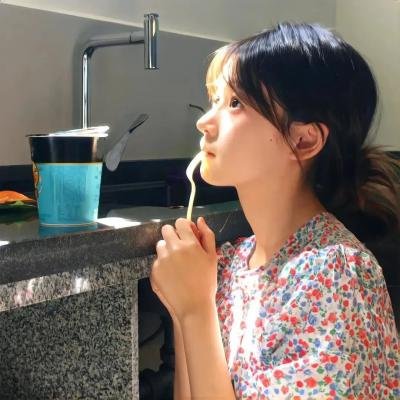四个阿妈一个佬